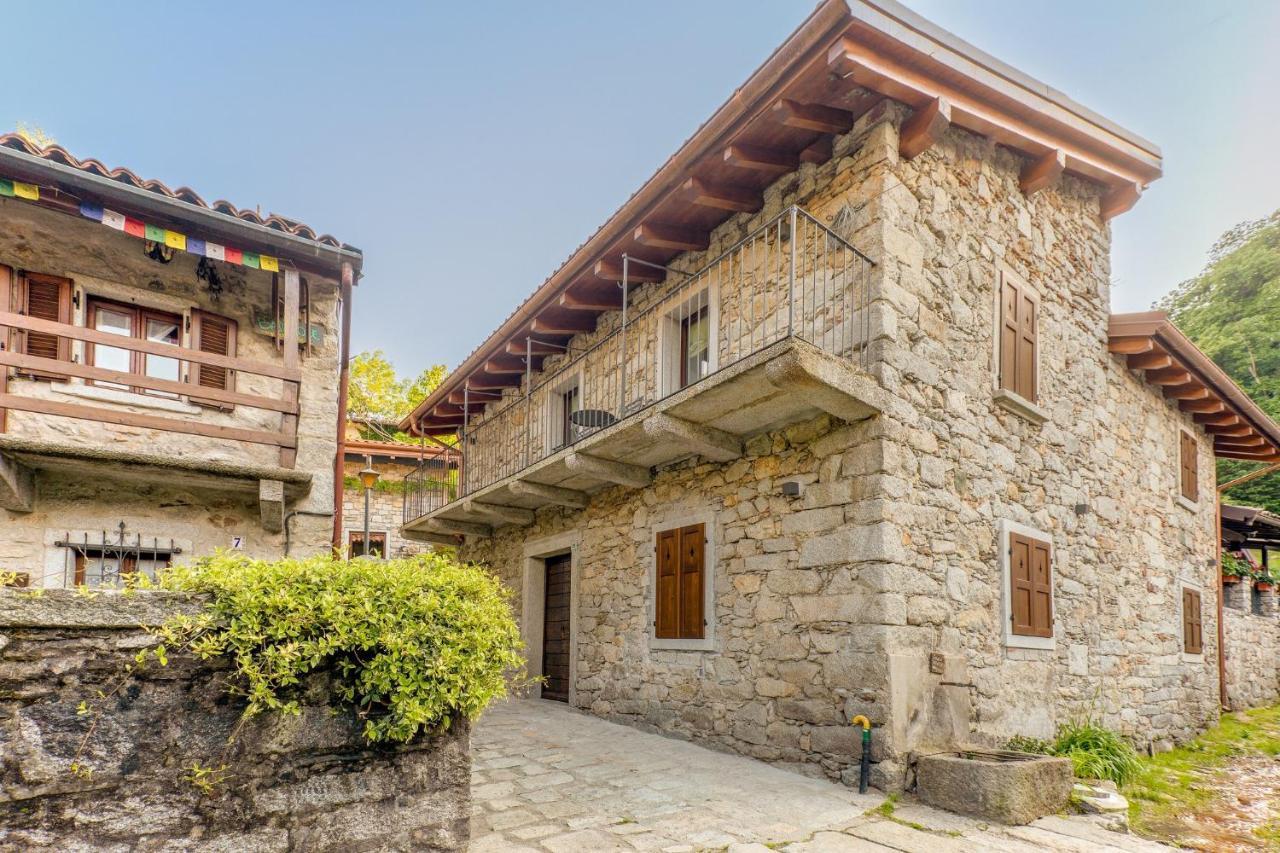 Ca Vincenza In Montorfano Apartman Mergozzo Kültér fotó
